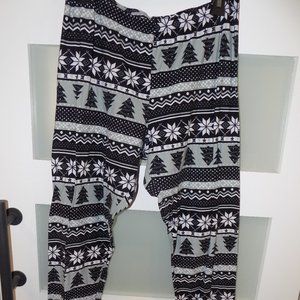 Merry Wear Snowflakes/Tree Print Pajama Legging Bottoms Size XL Women's EUC